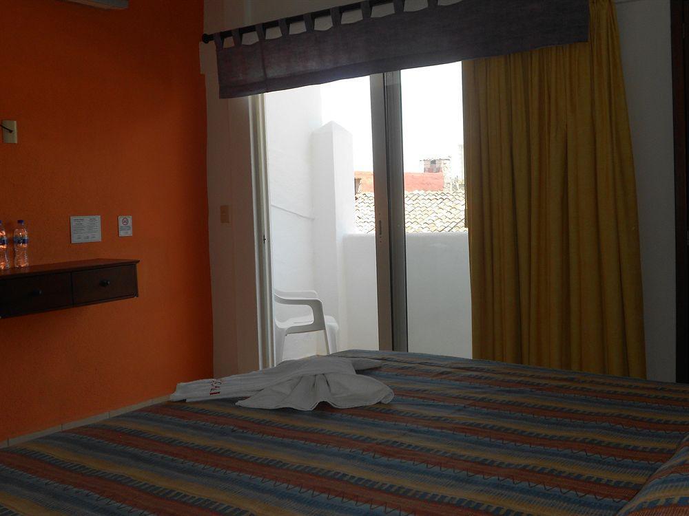Mocali Hotel ปูแอร์โตบาญาร์ตา ภายนอก รูปภาพ