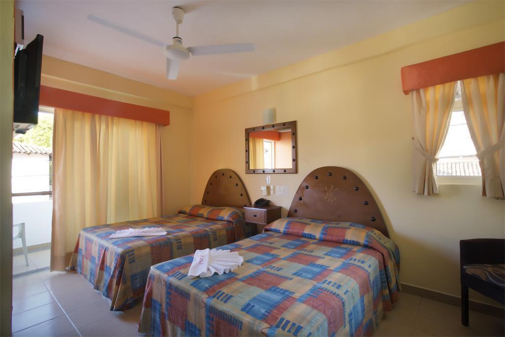 Mocali Hotel ปูแอร์โตบาญาร์ตา ภายนอก รูปภาพ